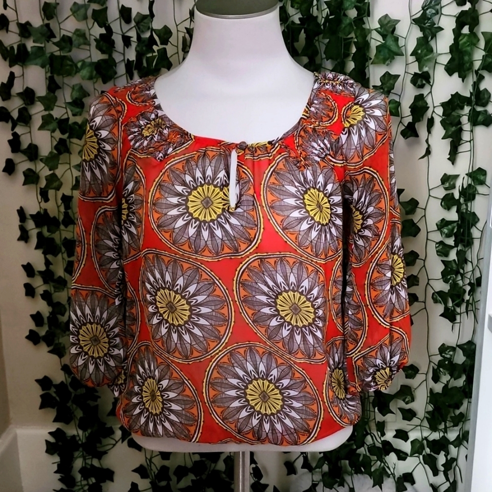 Banana Republic 3/4 sleeve sheer print top